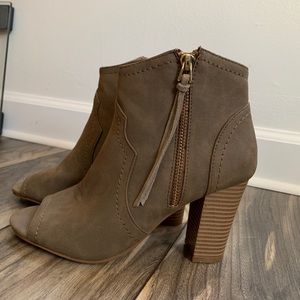 Peep toe booties!! Size 7.5